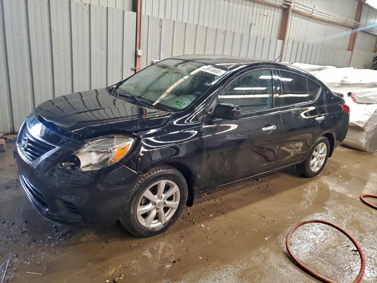 2014 NISSAN VERSA