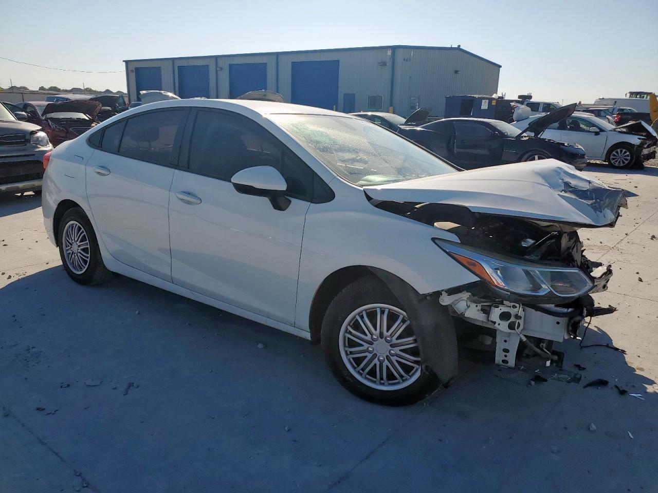 2018 CHEVROLET CRUZE