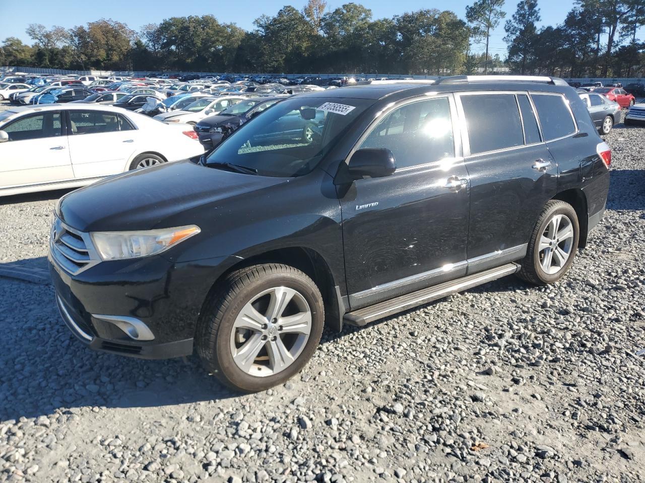 2013 TOYOTA HIGHLANDER