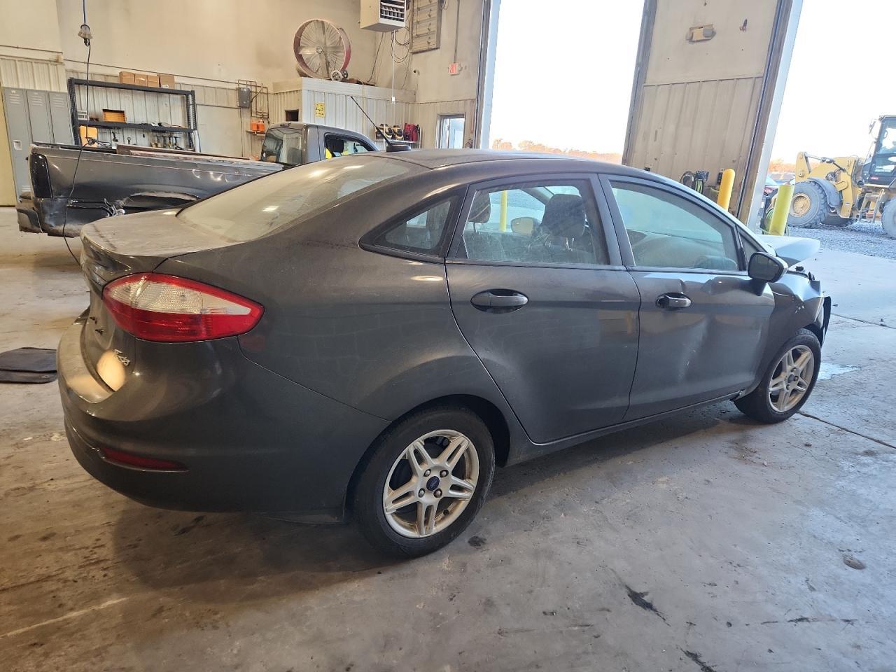 2017 FORD Fiesta