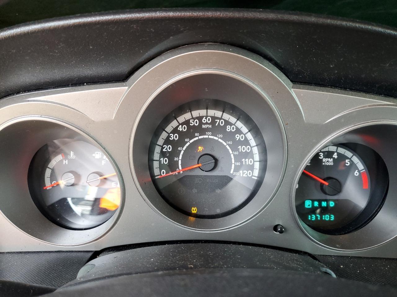 2010 DODGE Avenger
