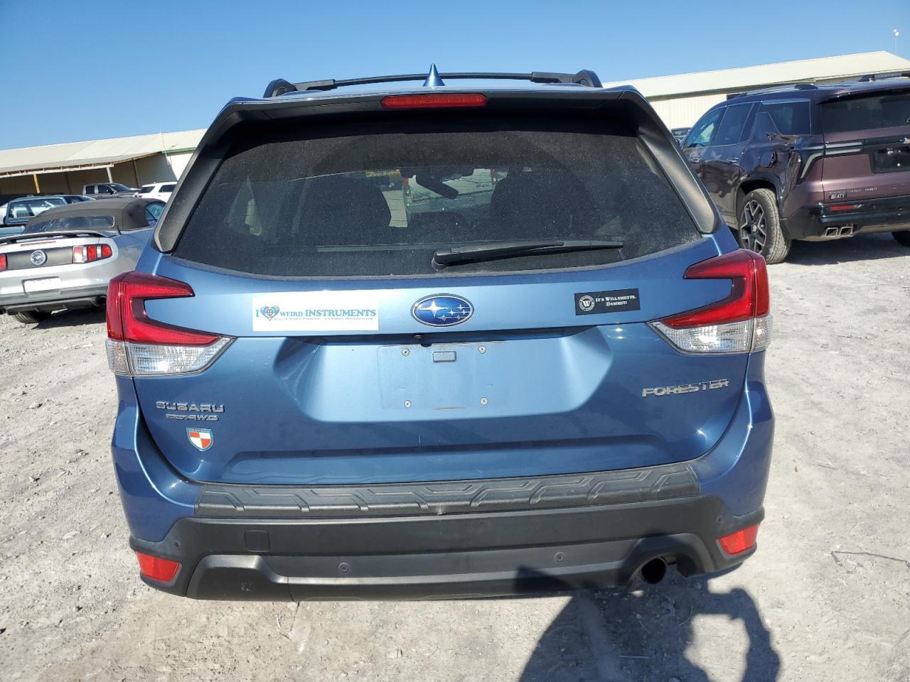 2019 SUBARU FORESTER