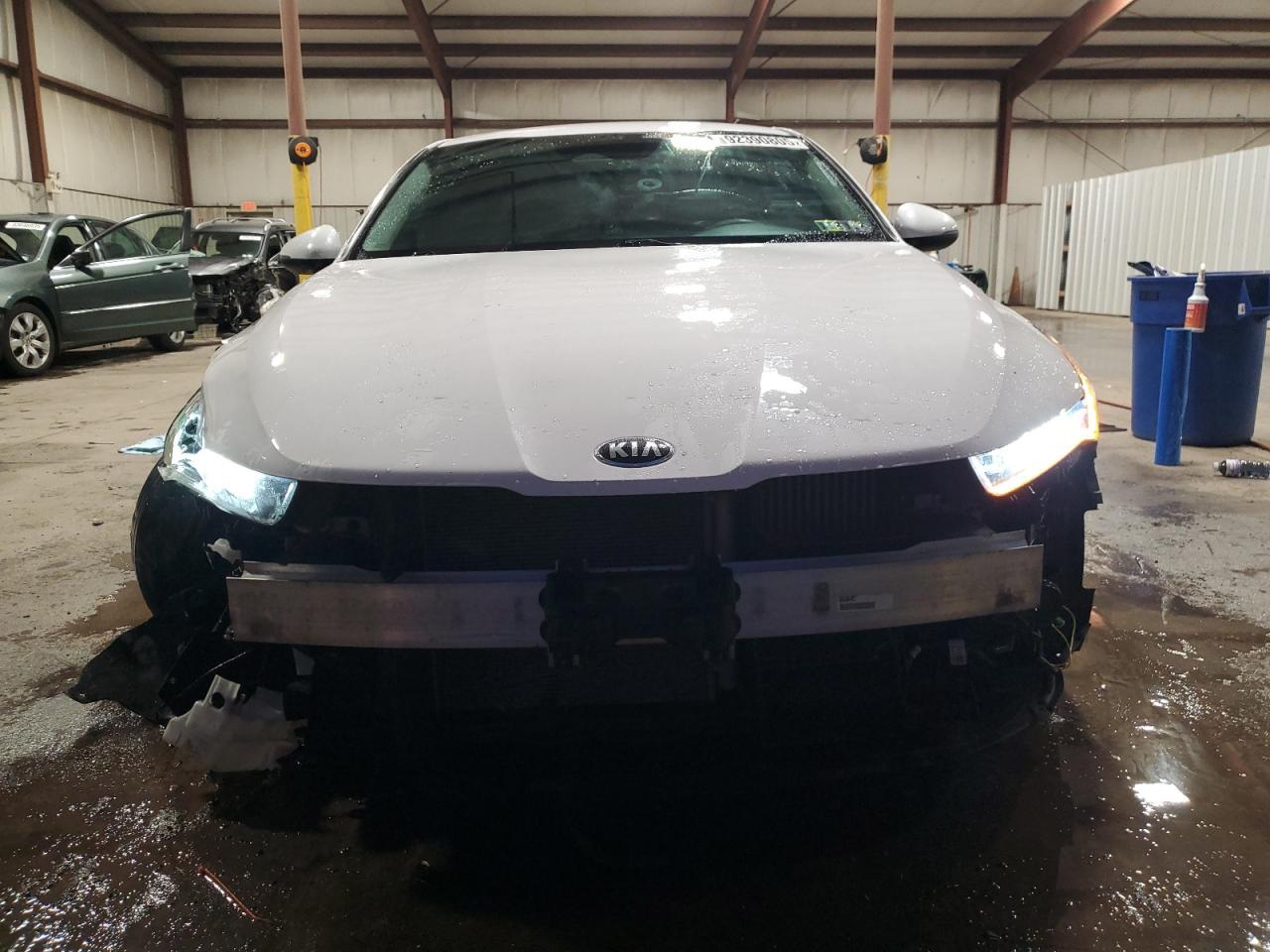 2021 KIA K5