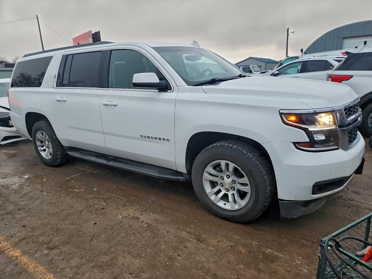 2018 CHEVROLET Suburban