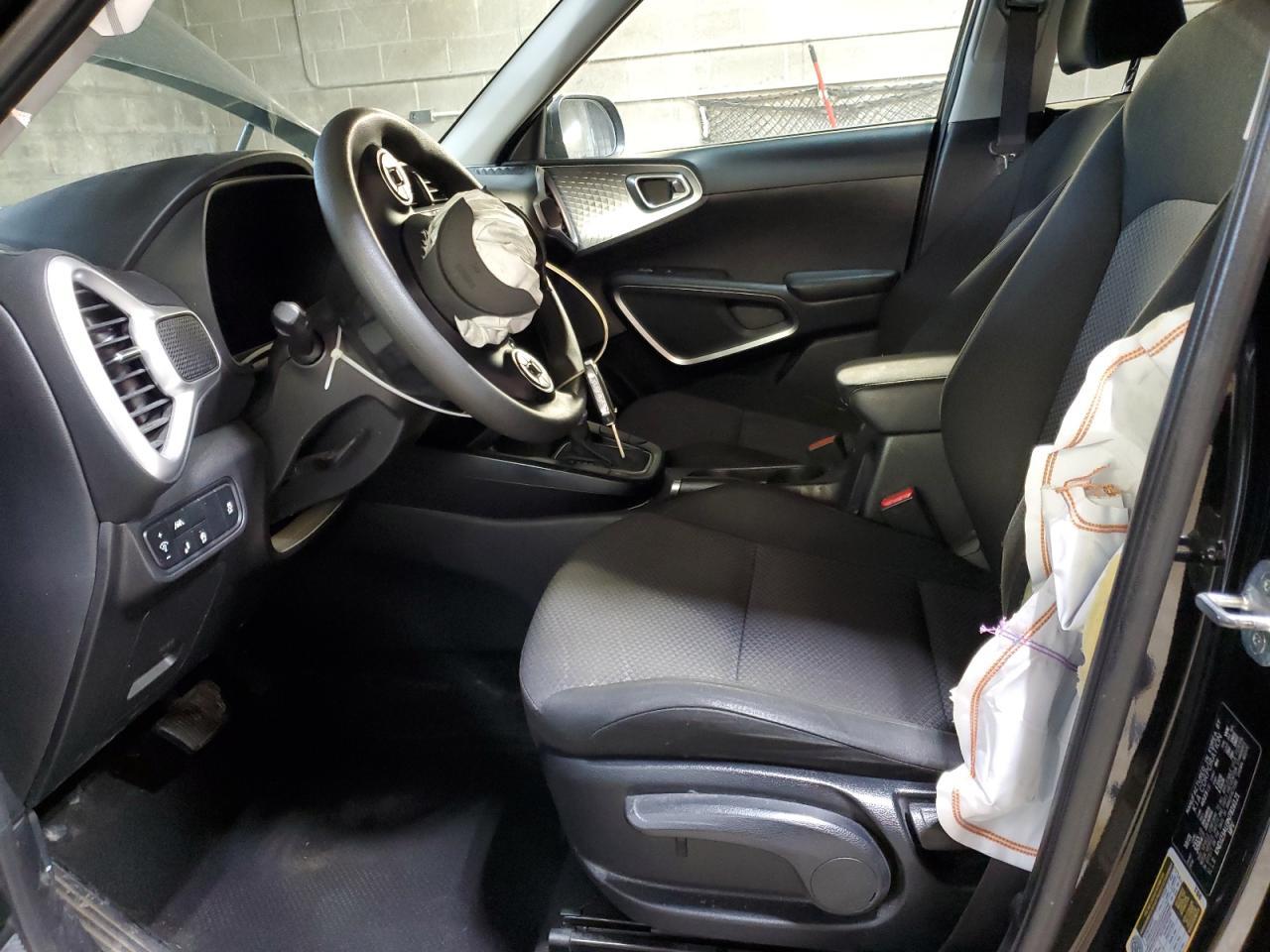 2022 KIA SOUL