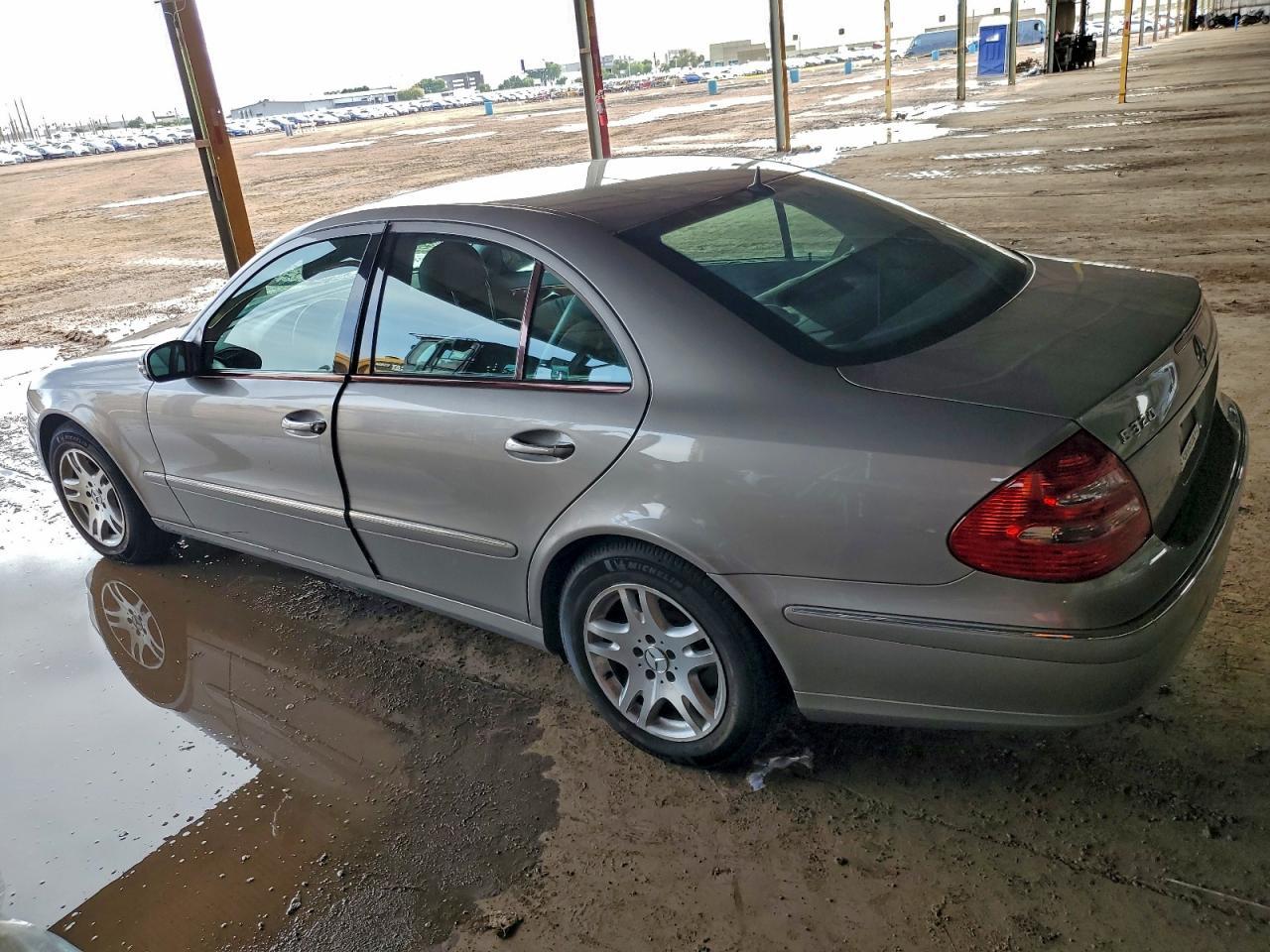 2005 MERCEDES-BENZ E-Class