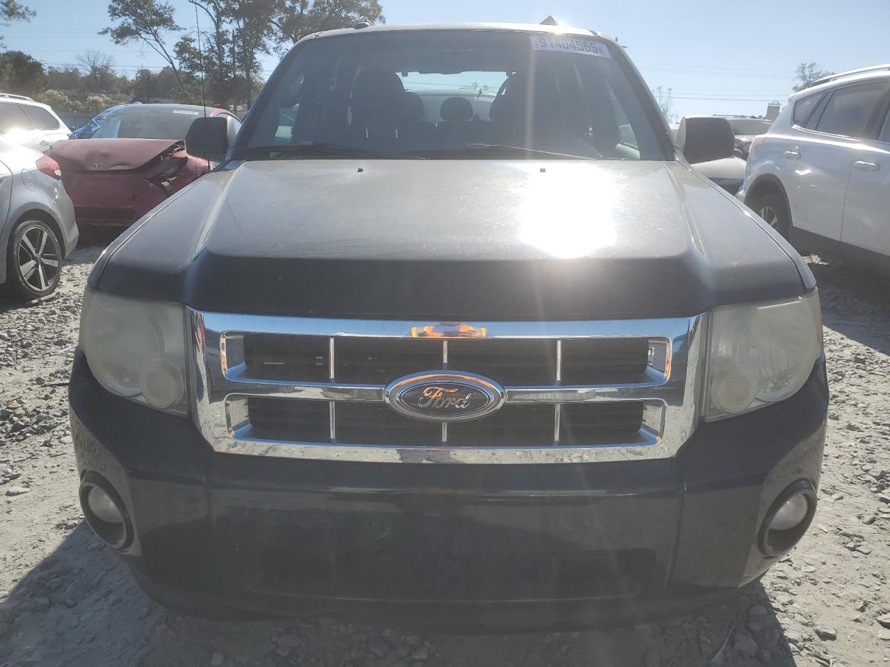 2009 FORD ESCAPE