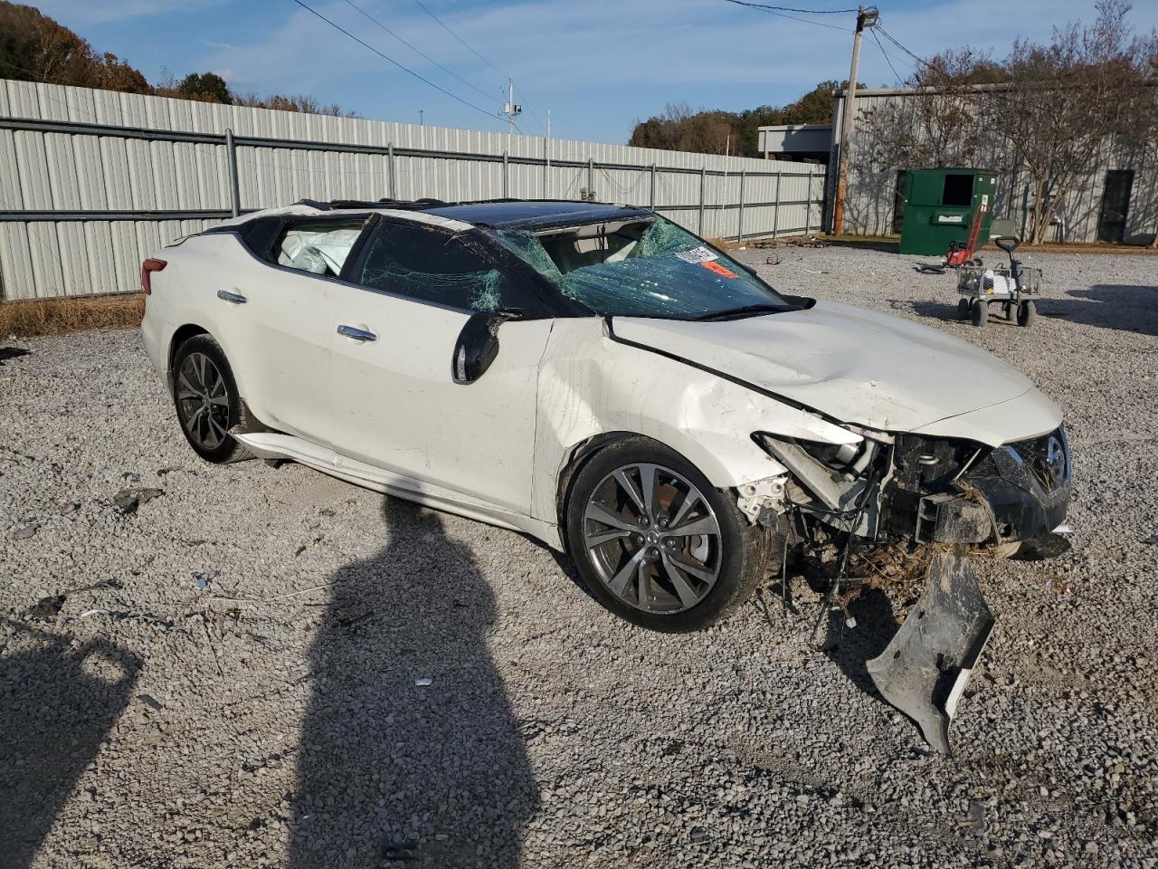 2018 NISSAN Maxima