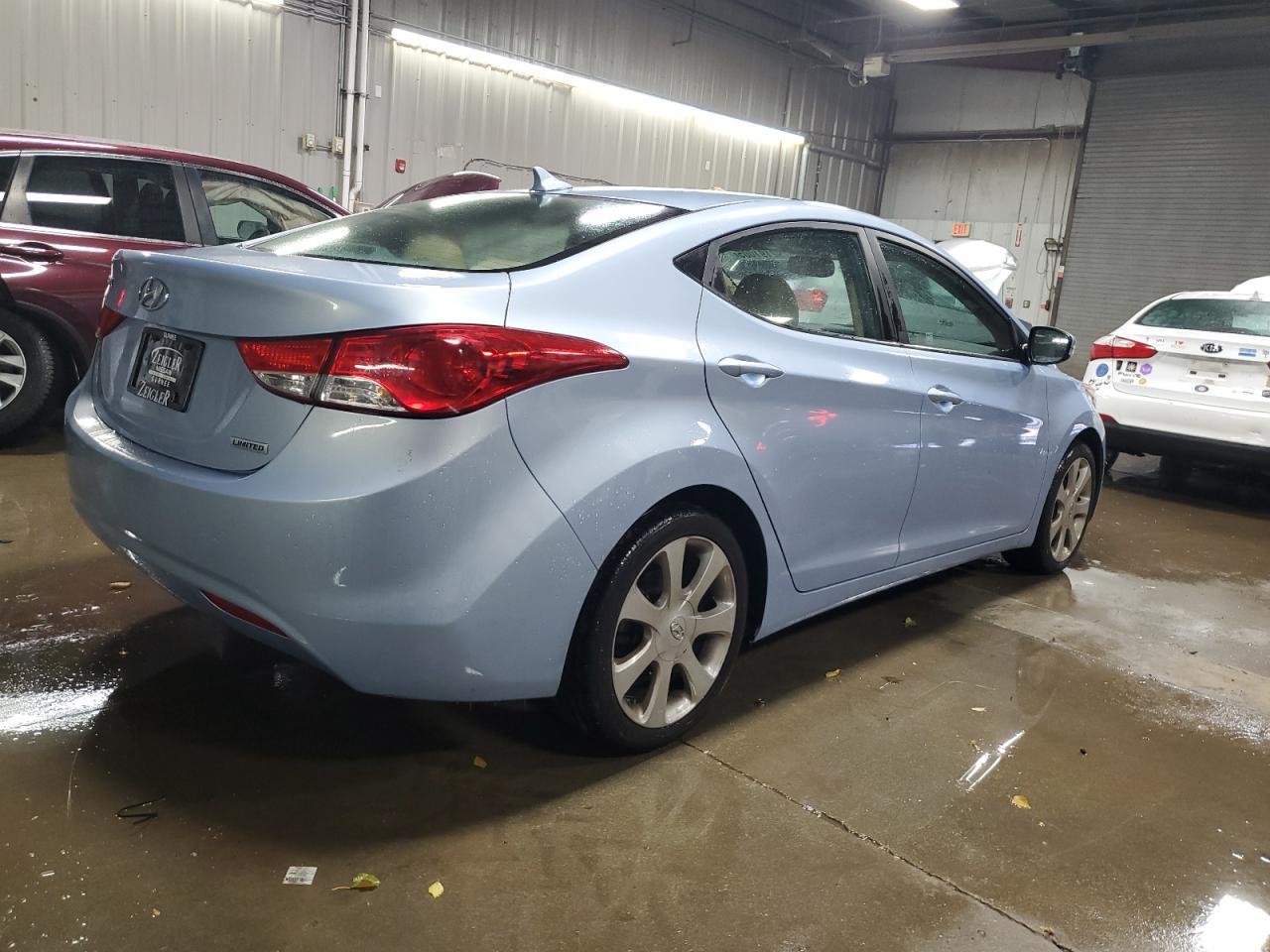 2012 HYUNDAI ELANTRA