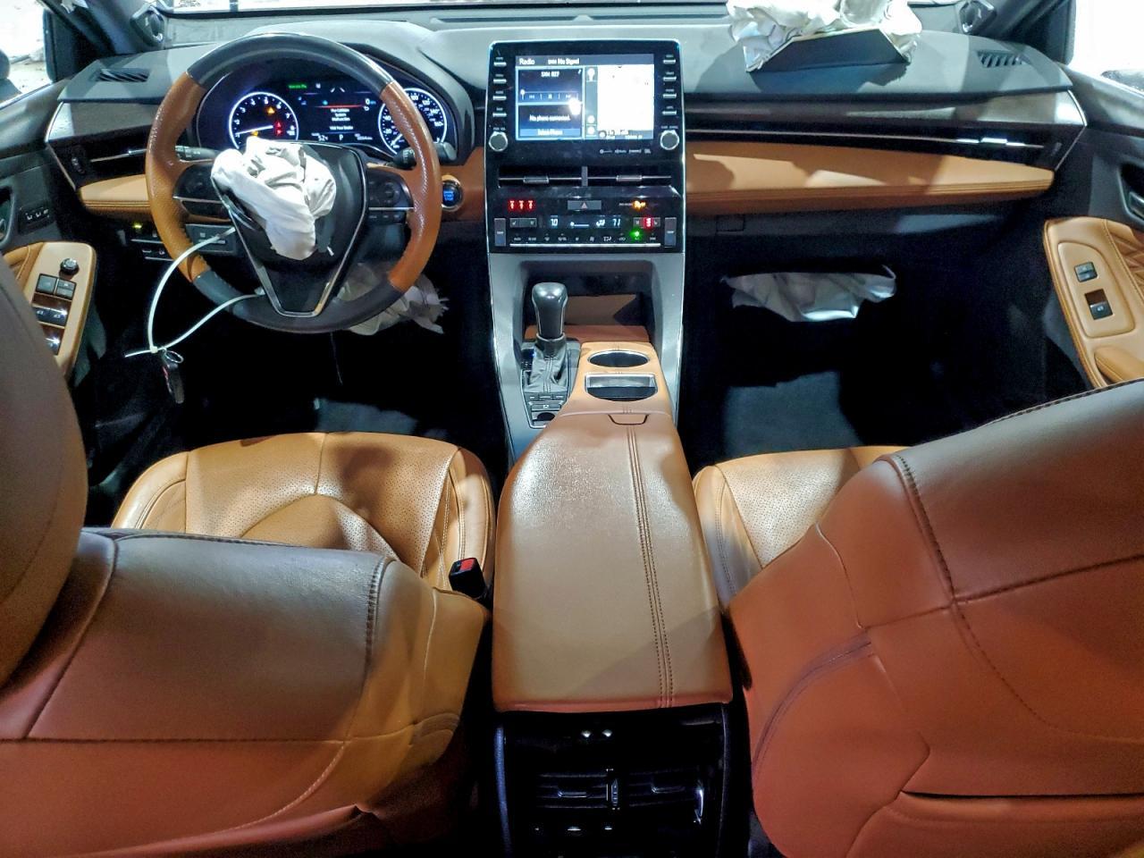 2022 TOYOTA Avalon