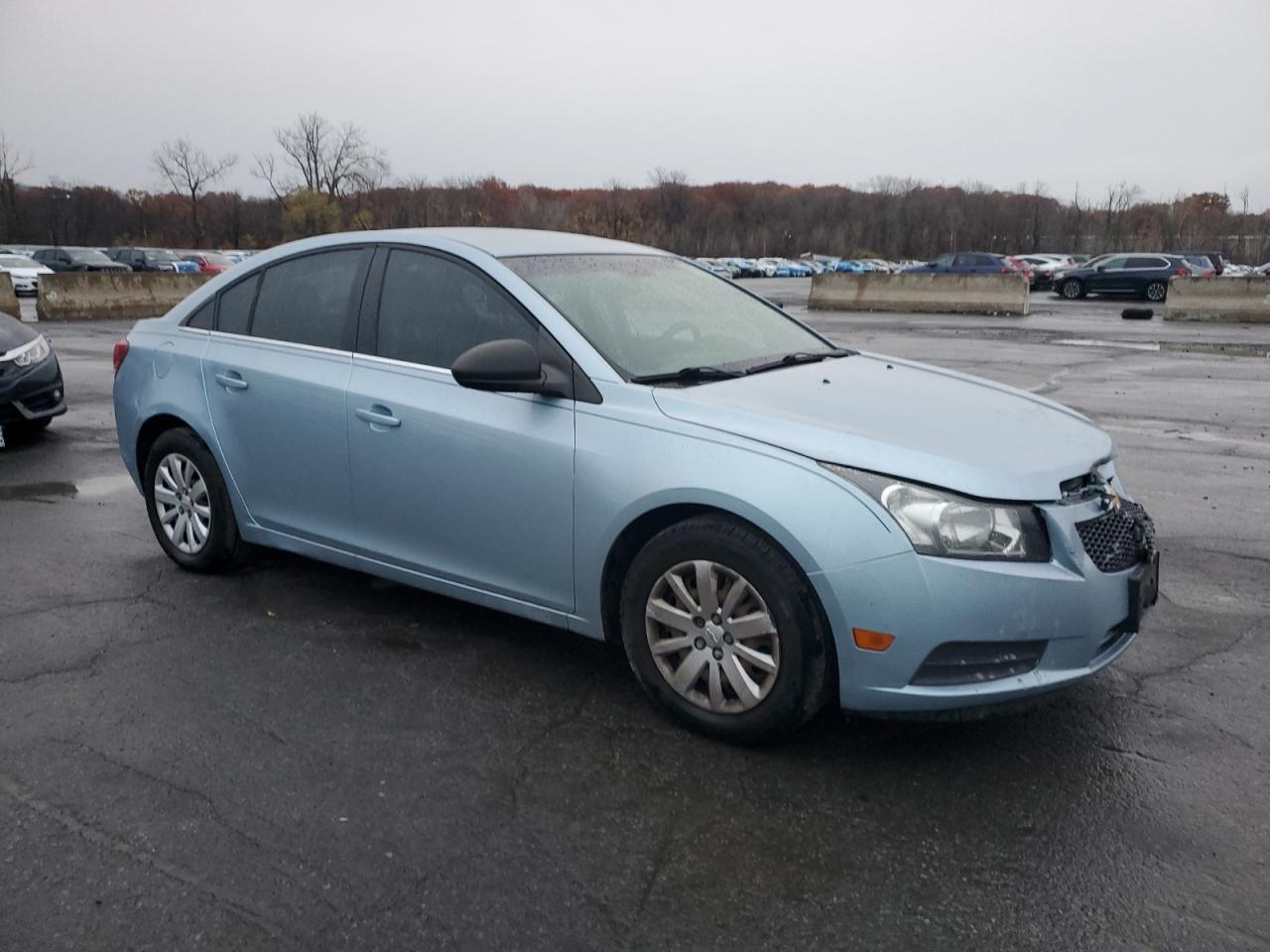 2011 CHEVROLET CRUZE