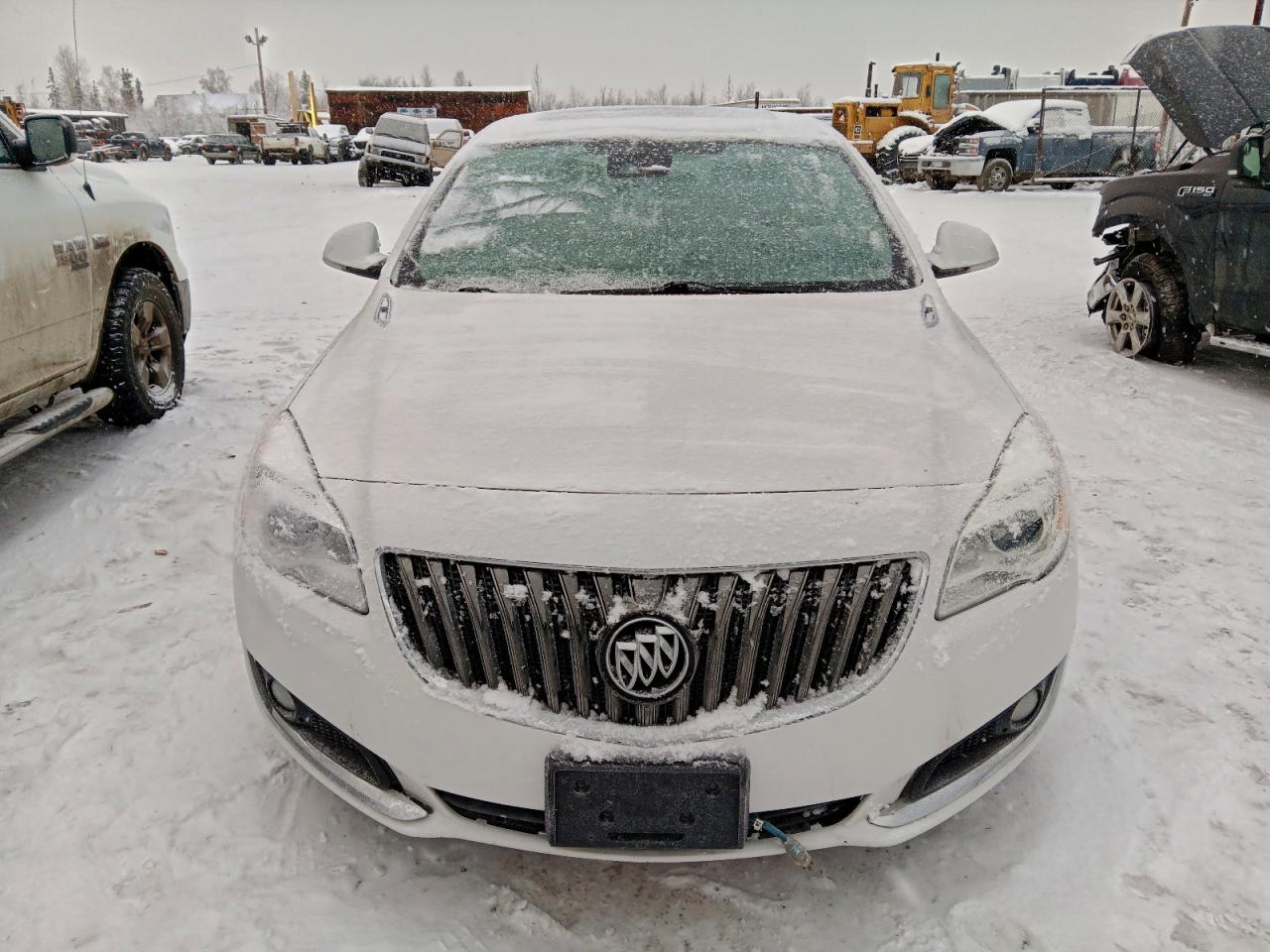 2017 BUICK Regal