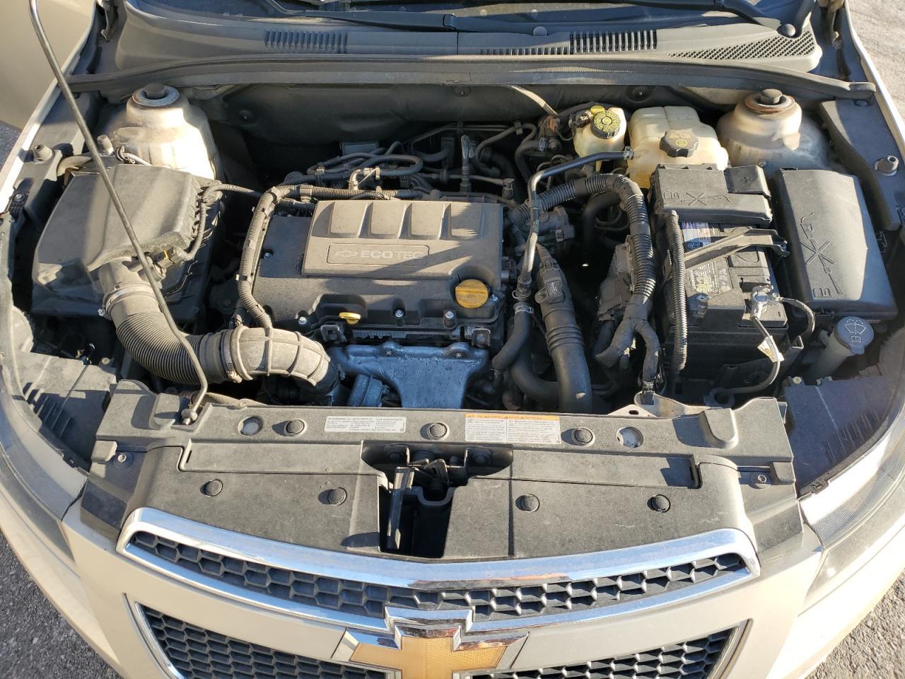 2011 CHEVROLET CRUZE