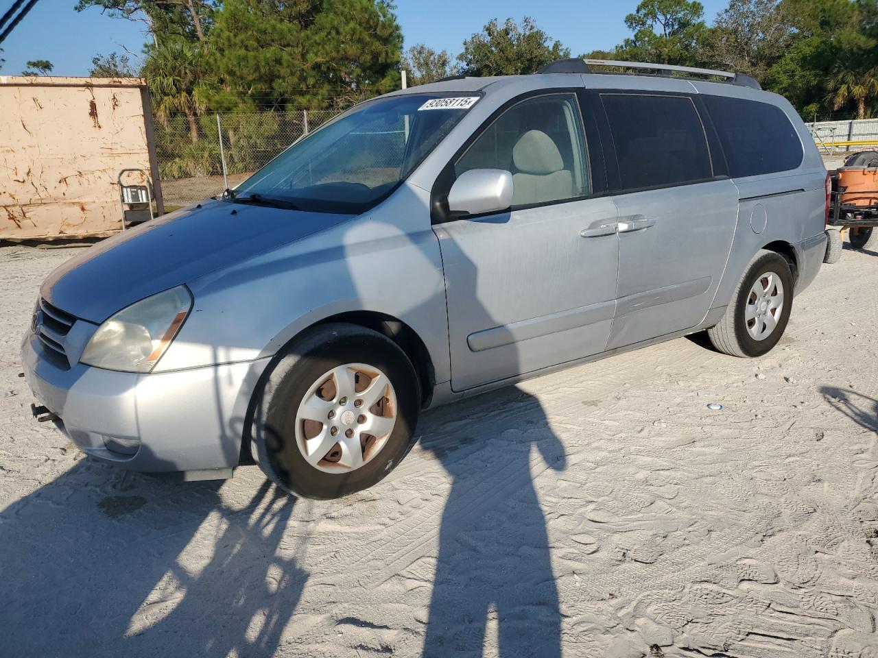 2007 KIA SEDONA