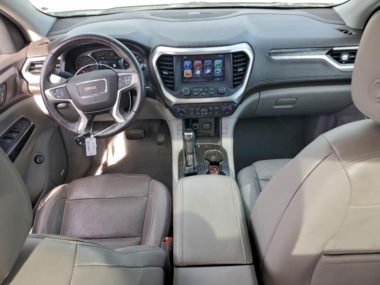 2017 GMC ACADIA