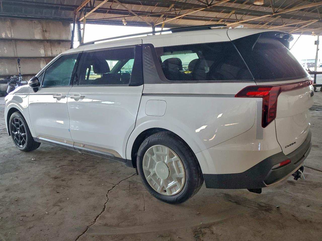 2025 KIA Carnival
