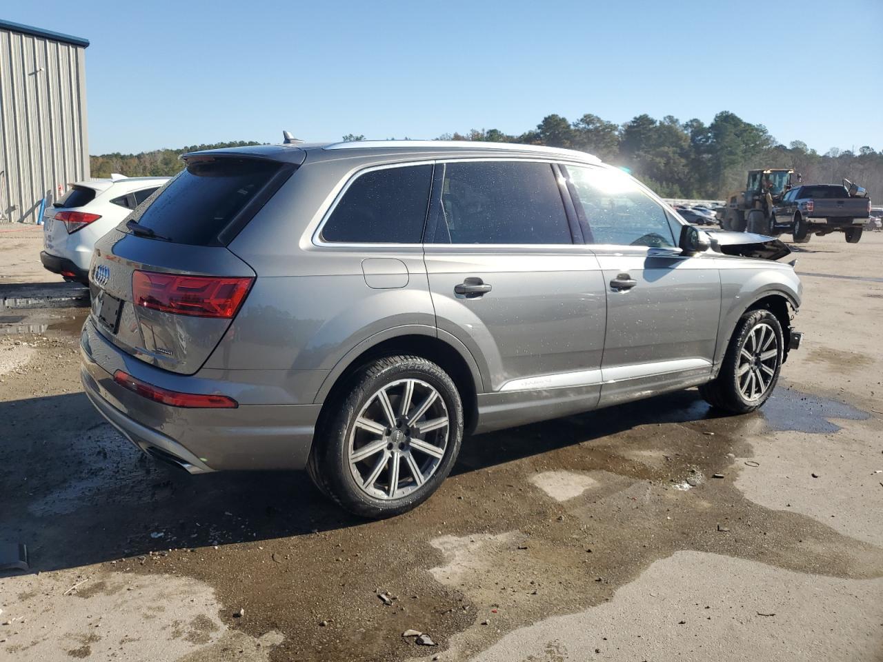 2017 AUDI Q7