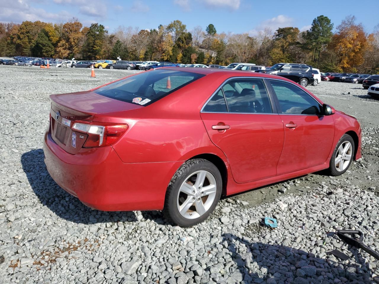 2014 TOYOTA CAMRY