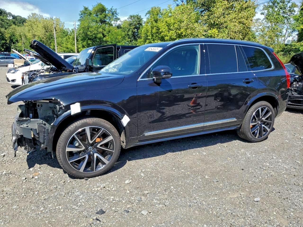 2025 VOLVO XC90
