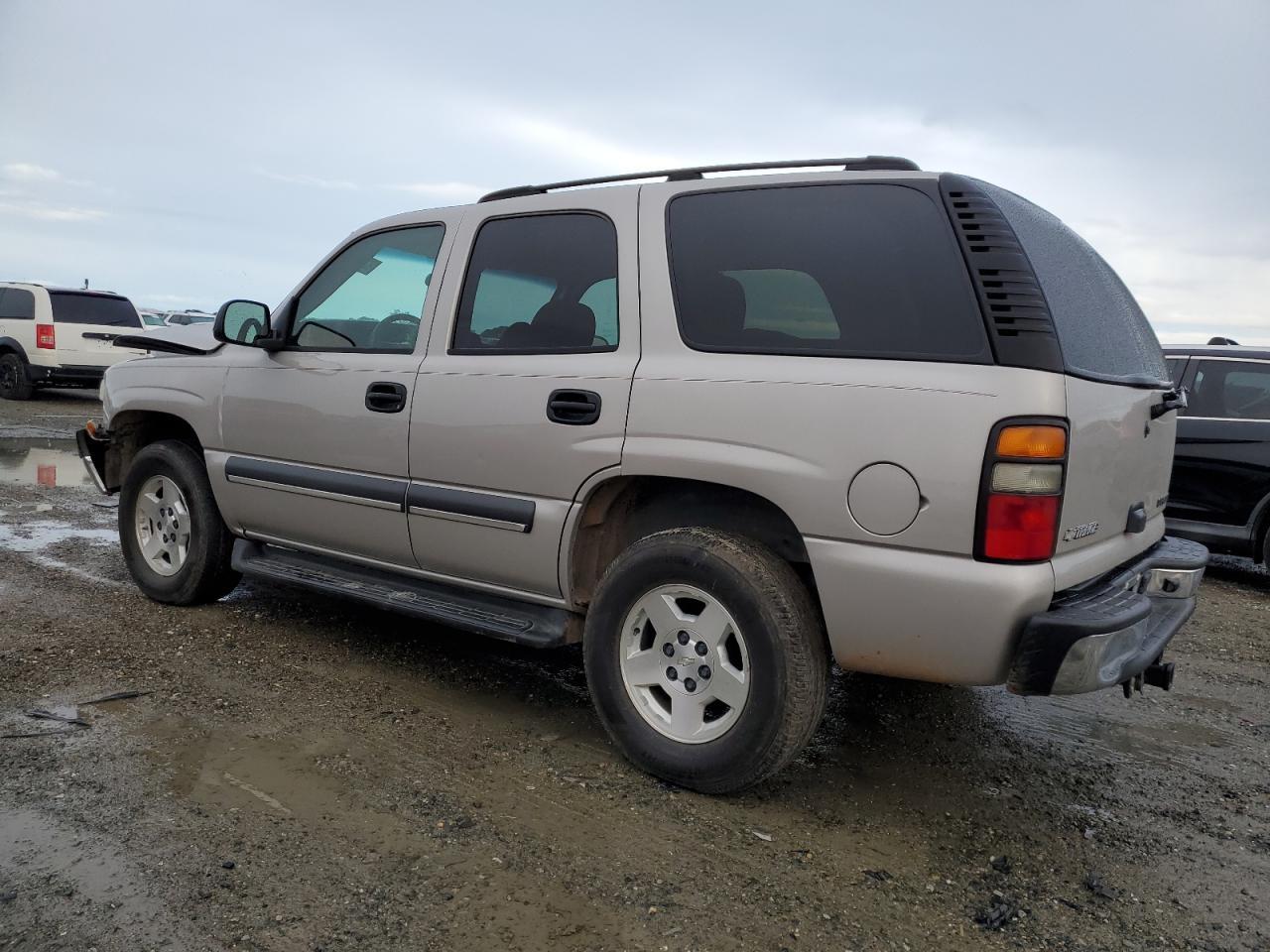 2004 CHEVROLET Tahoe