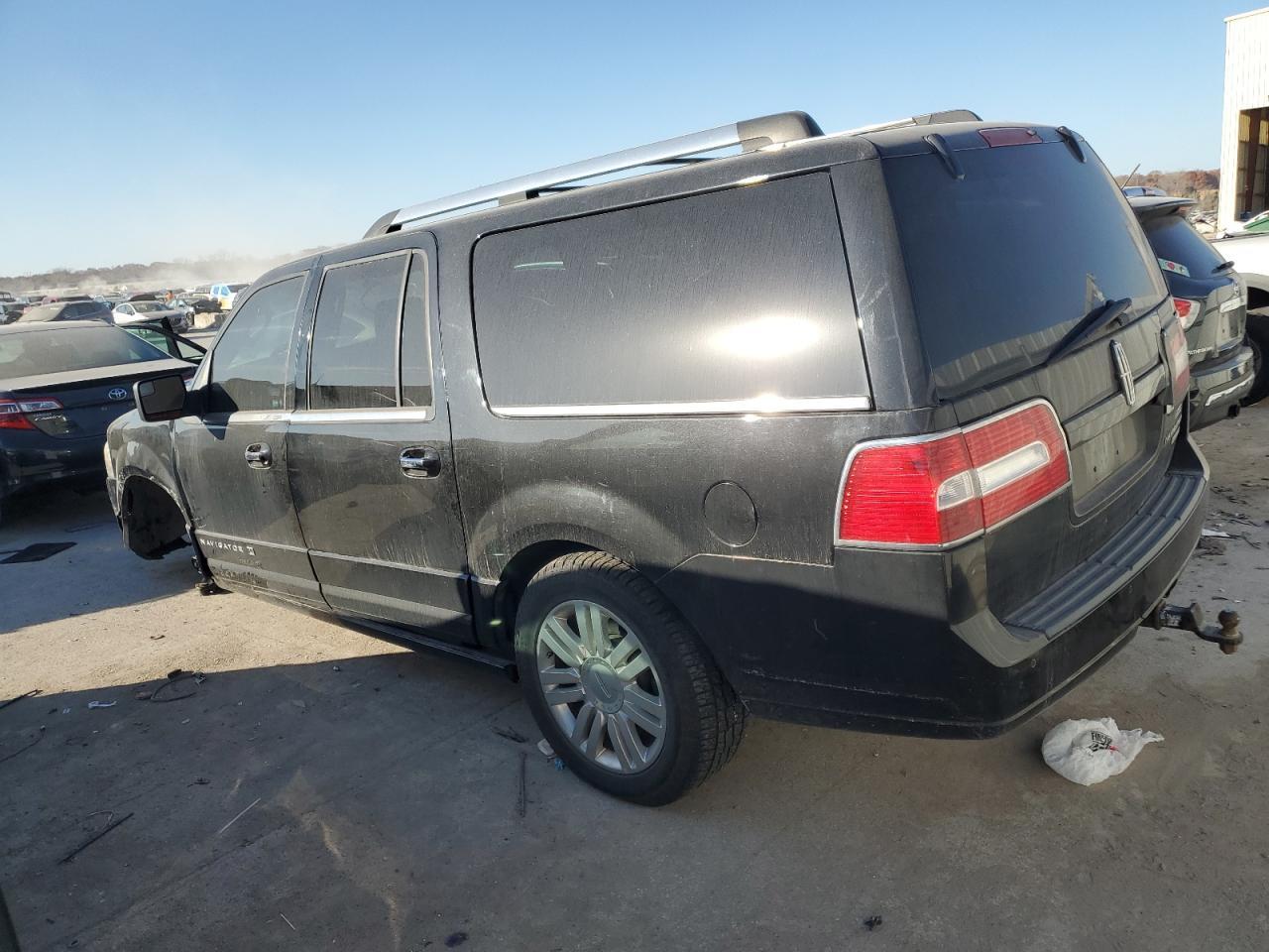 2014 LINCOLN Navigator