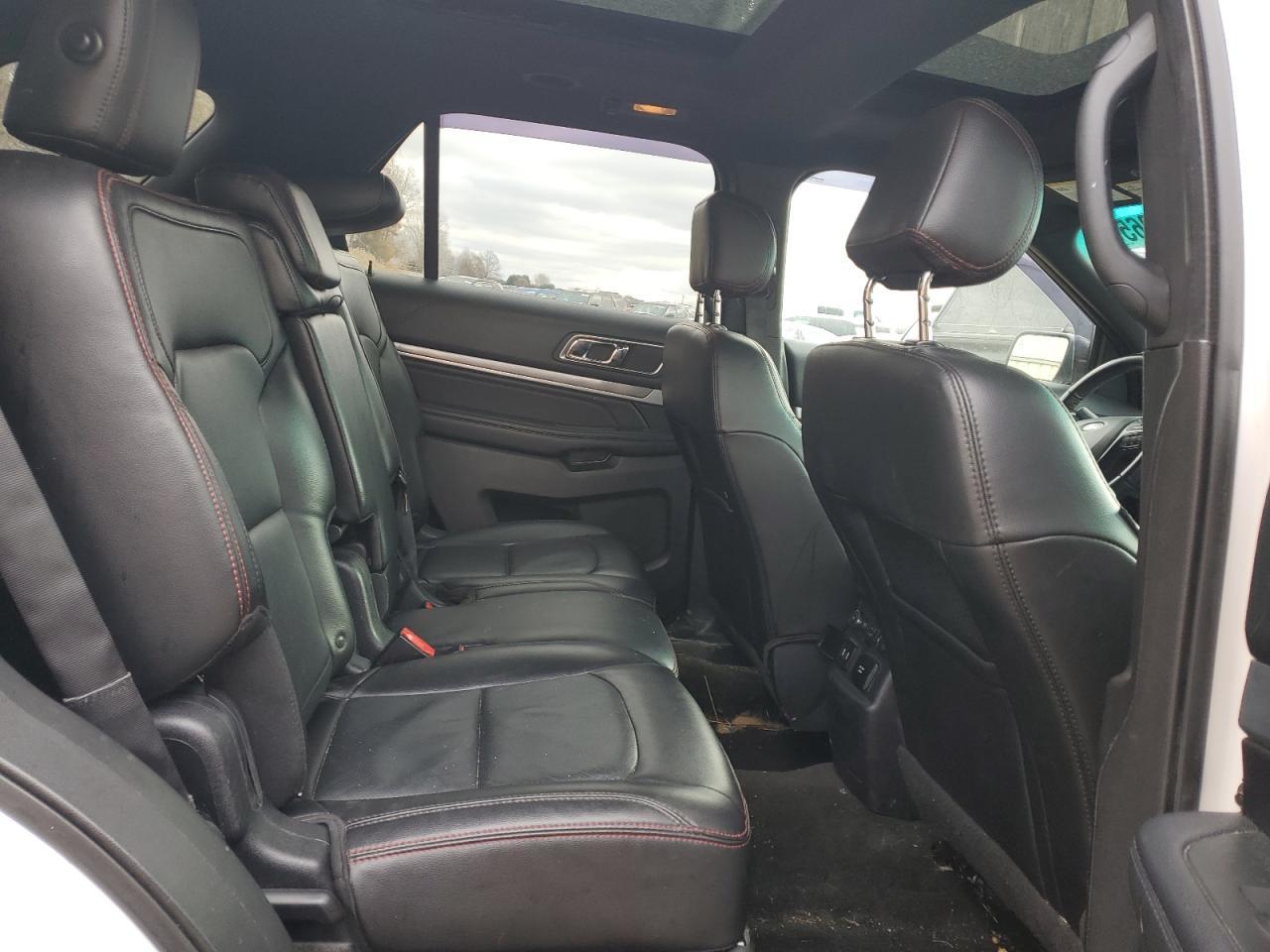 2017 FORD Explorer Sport Trac