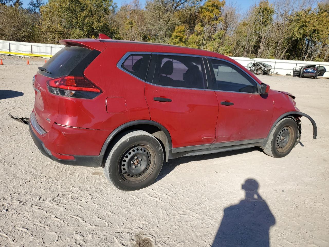2017 NISSAN ROGUE