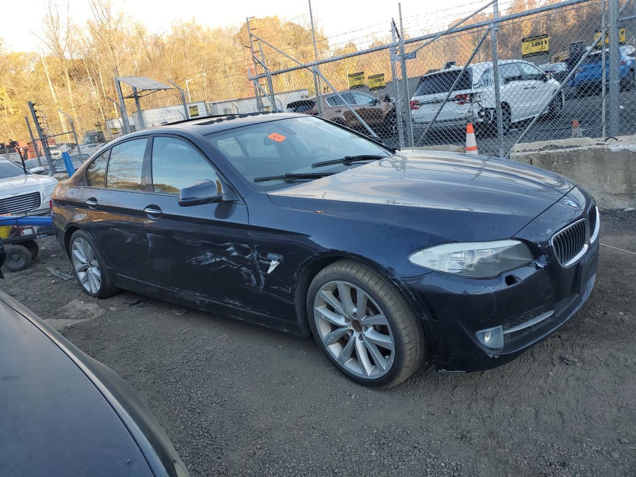 2011 BMW 5 series