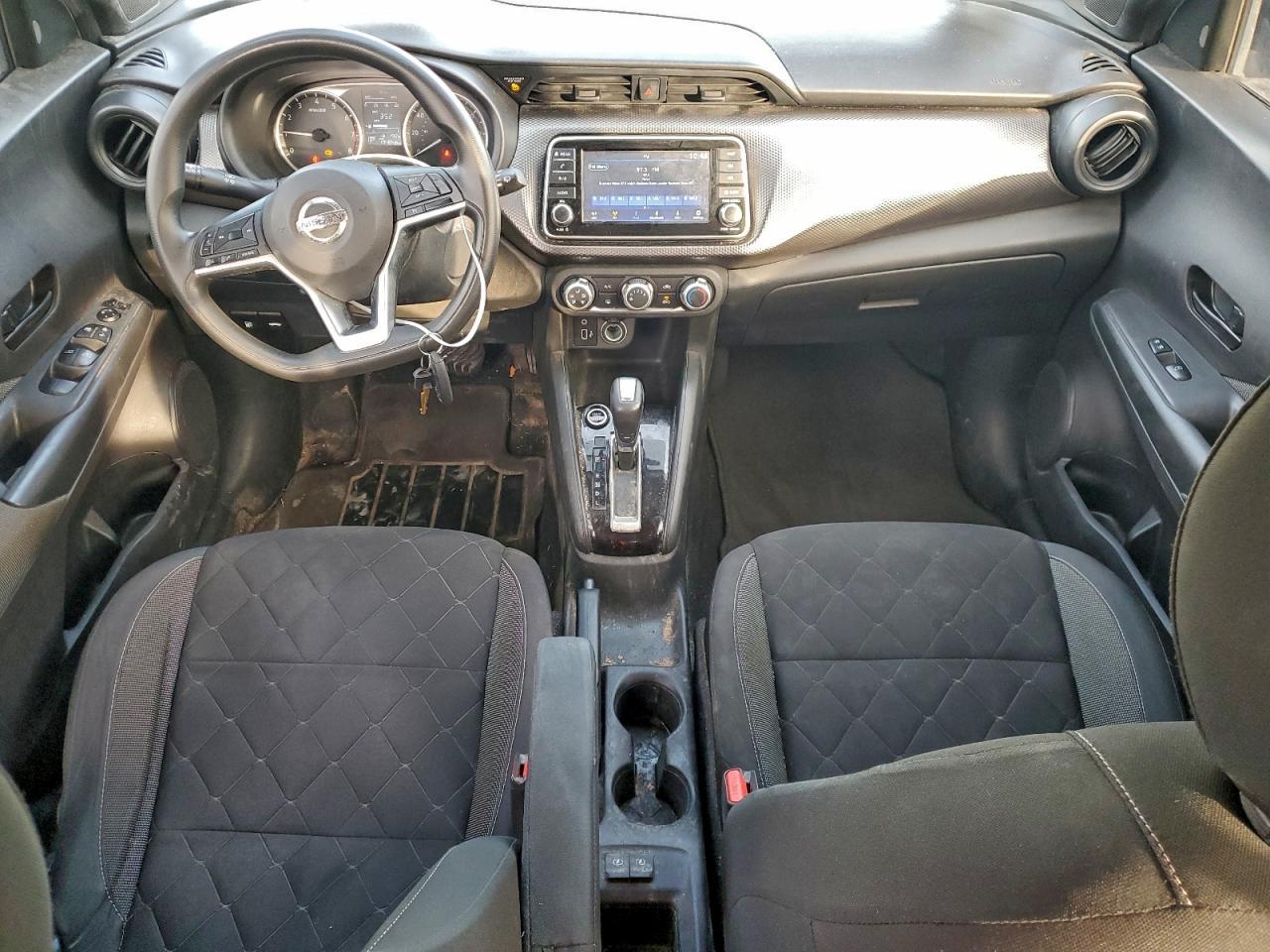 2020 NISSAN KICKS