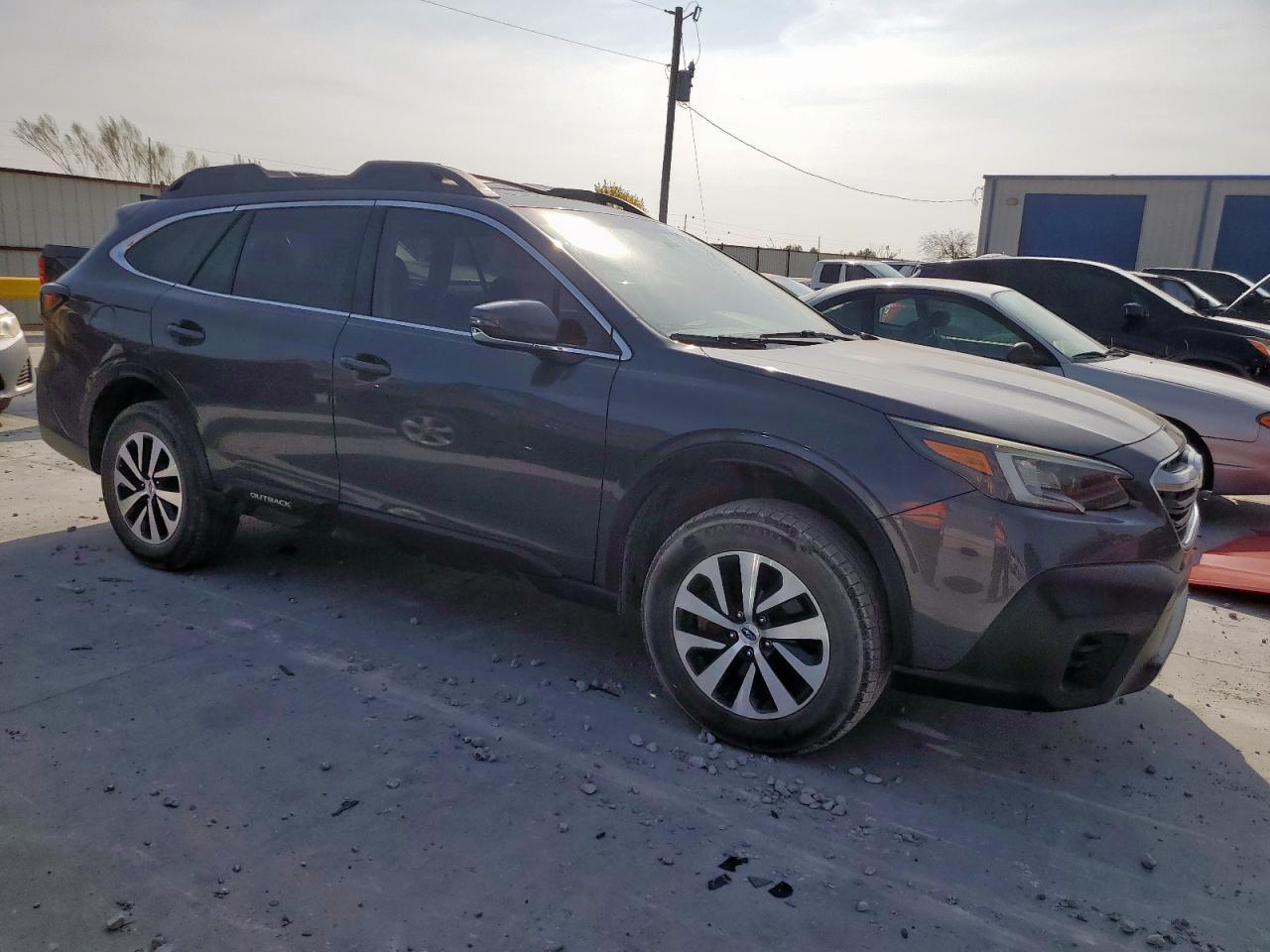 2020 SUBARU Outback