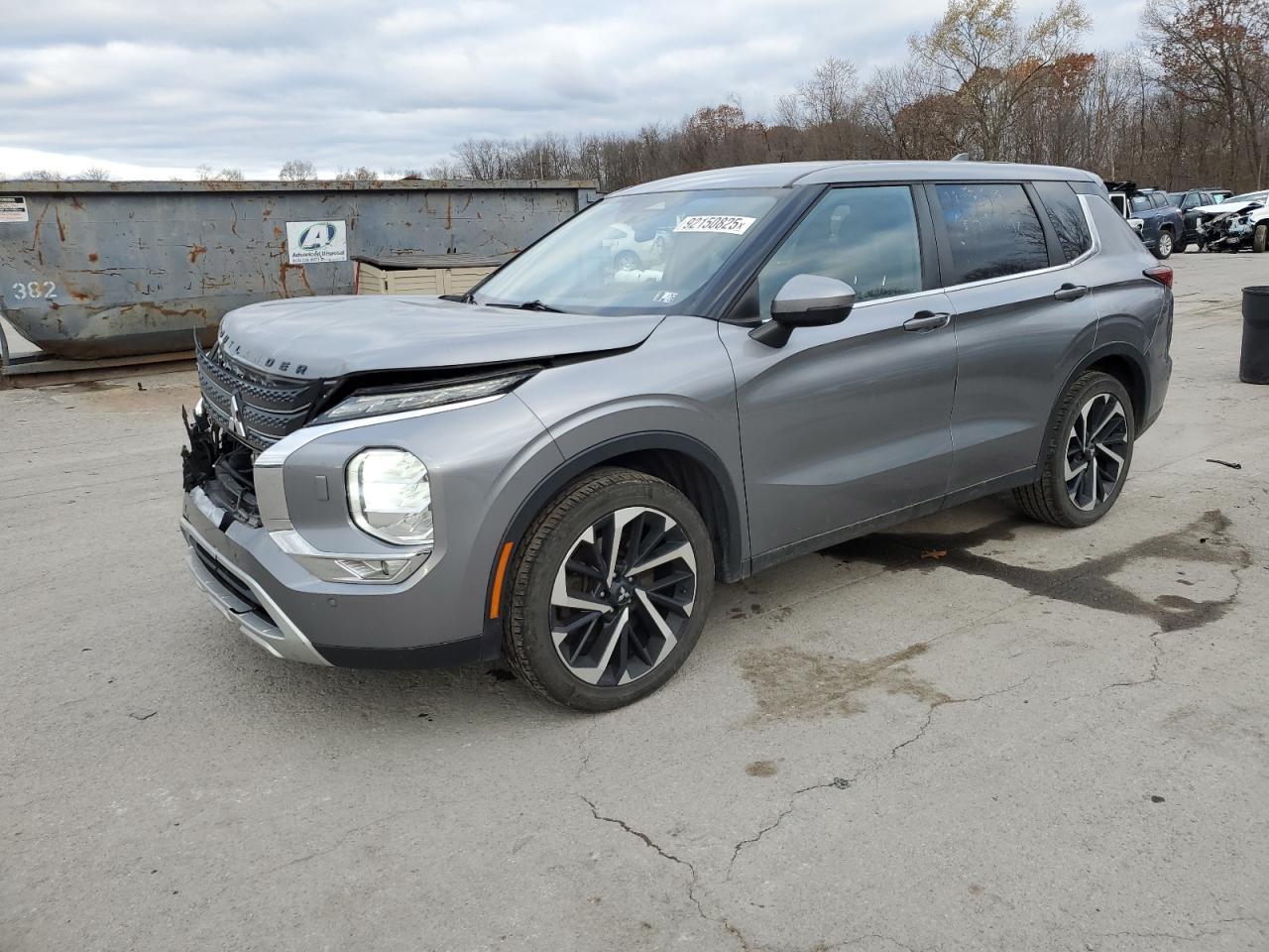 2022 MITSUBISHI outlander