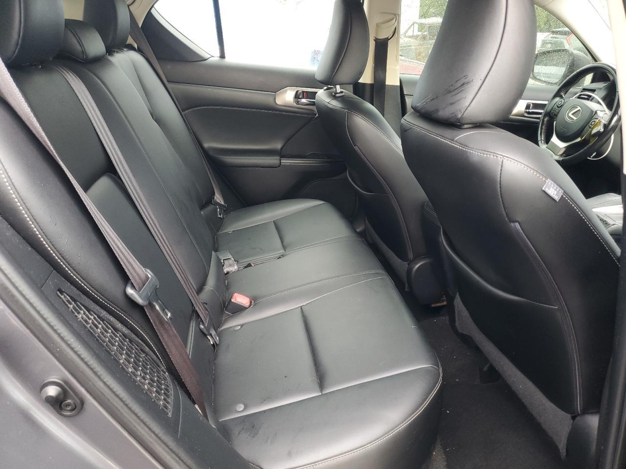 2015 LEXUS CT 200