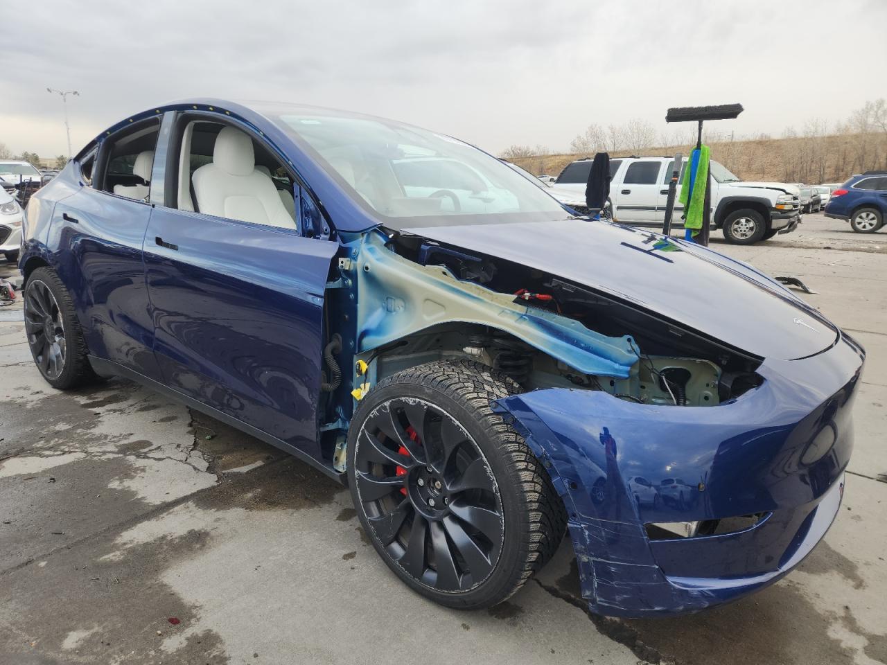 2022 TESLA MODEL Y
