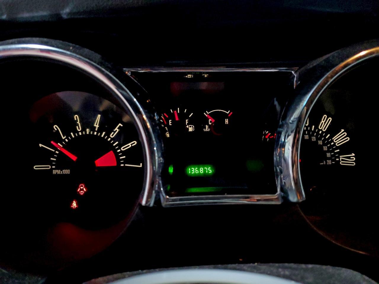 2005 FORD MUSTANG