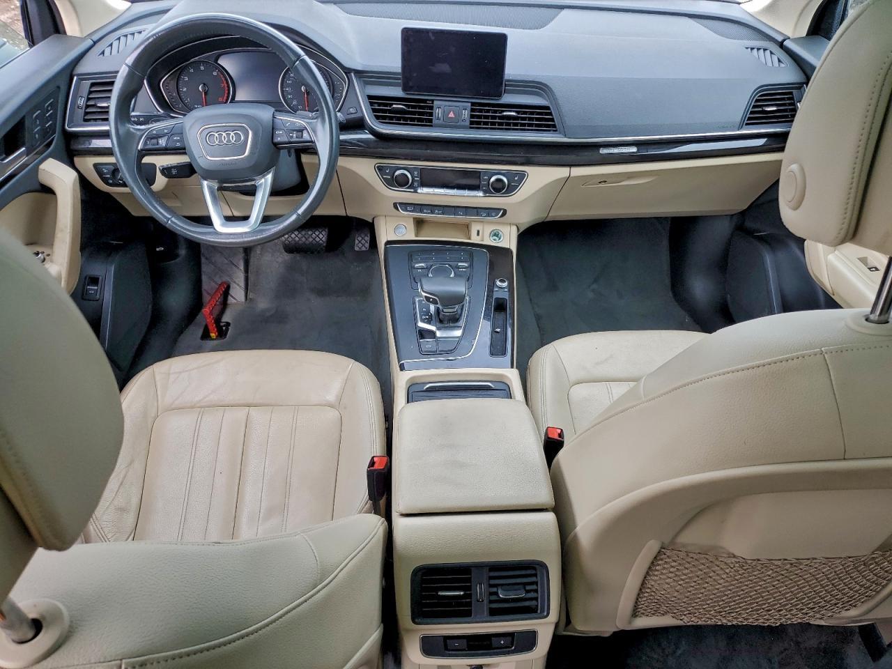 2020 AUDI Q5