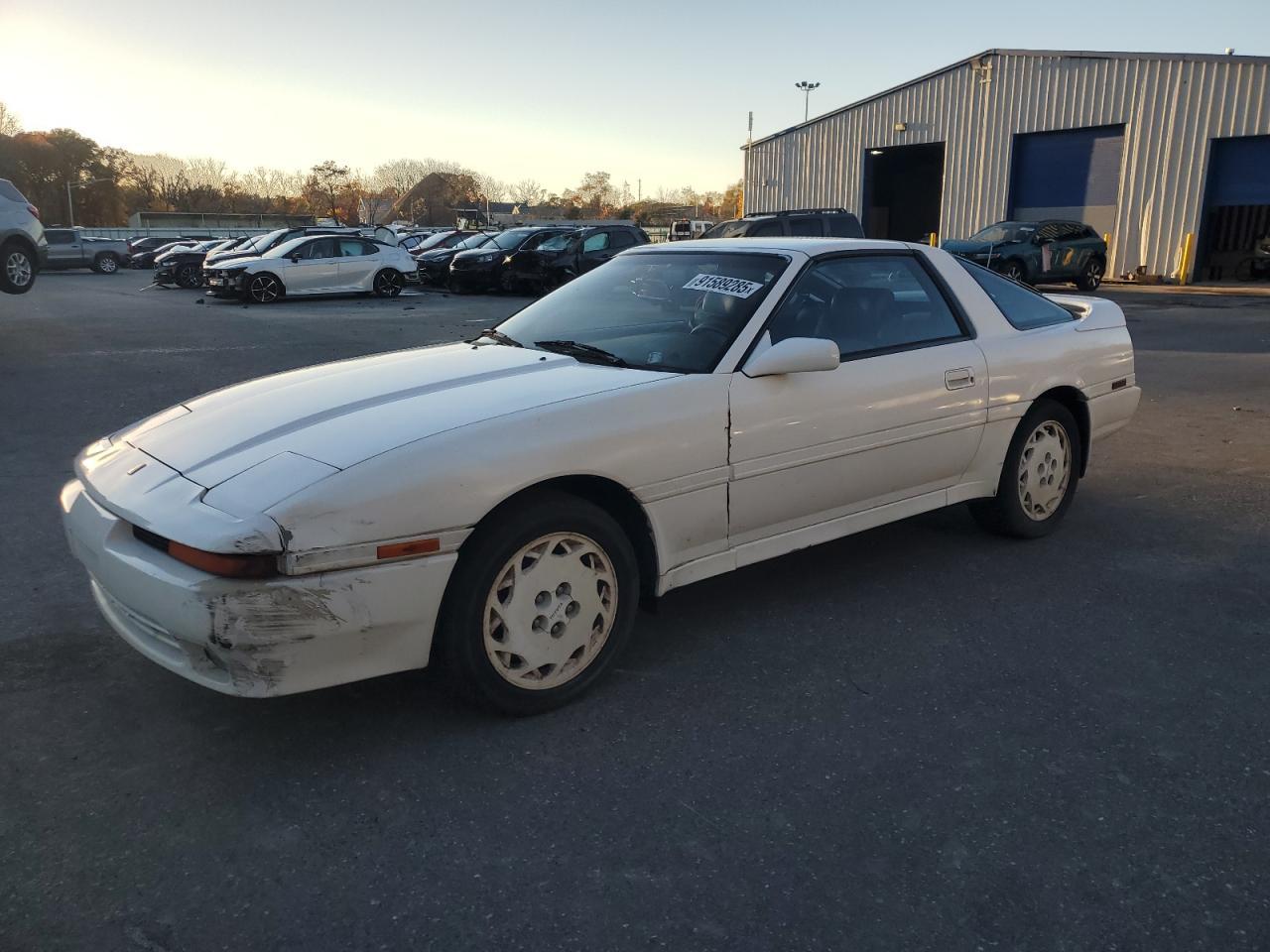 1990 TOYOTA Supra