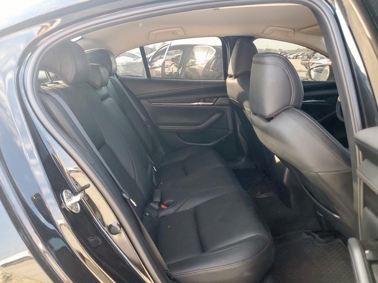 2025 MAZDA 3
