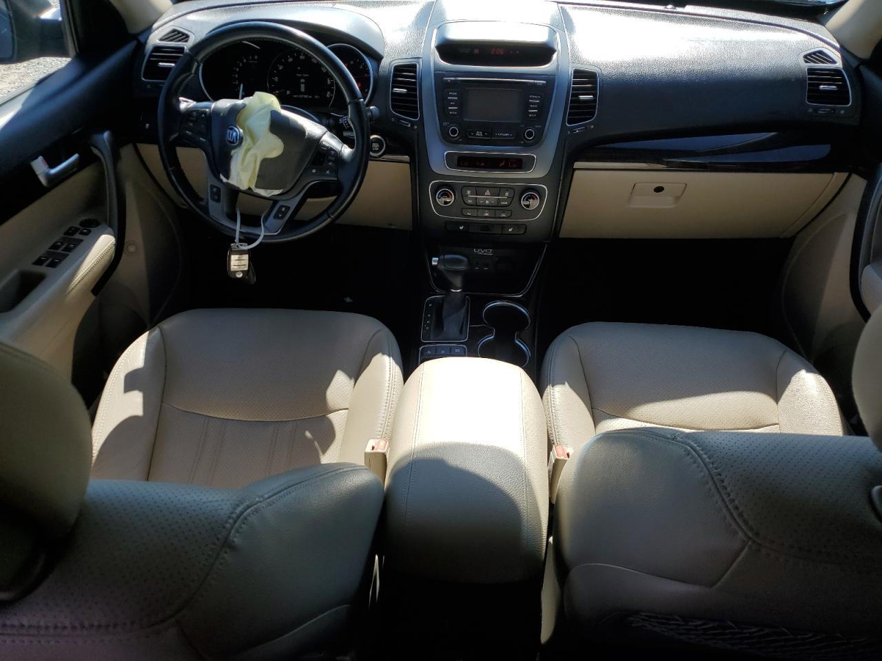 2015 KIA SORENTO