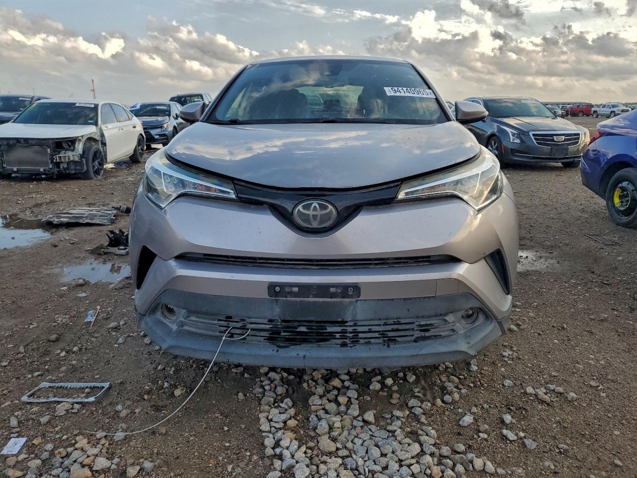 2018 TOYOTA C-HR