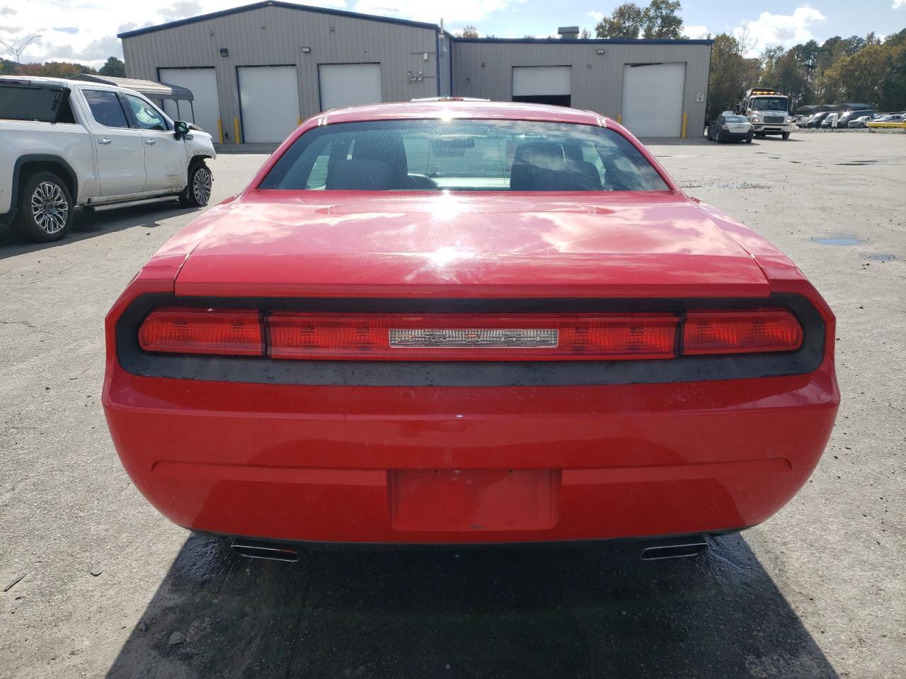2014 DODGE Challenger