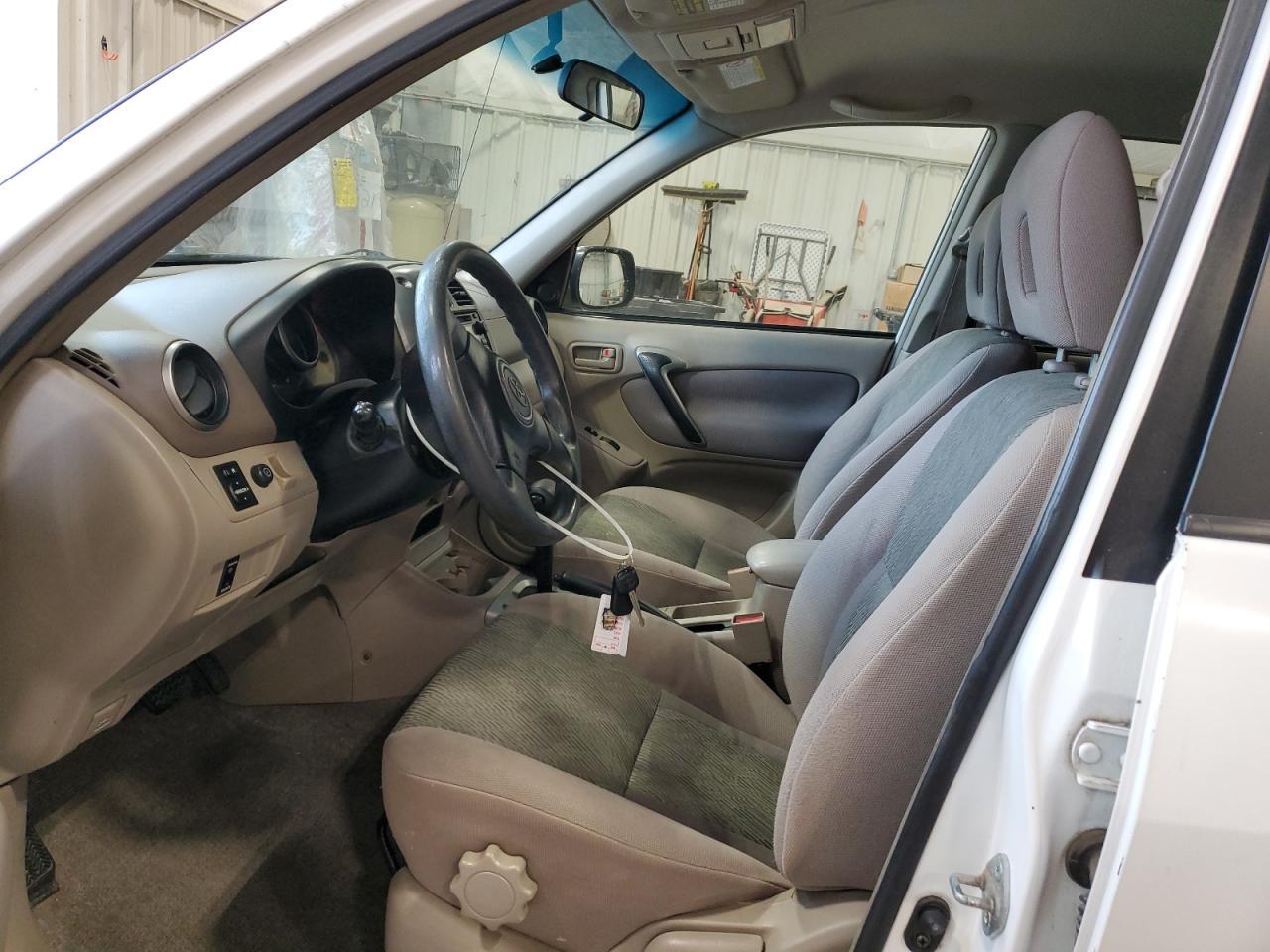 2001 TOYOTA RAV4