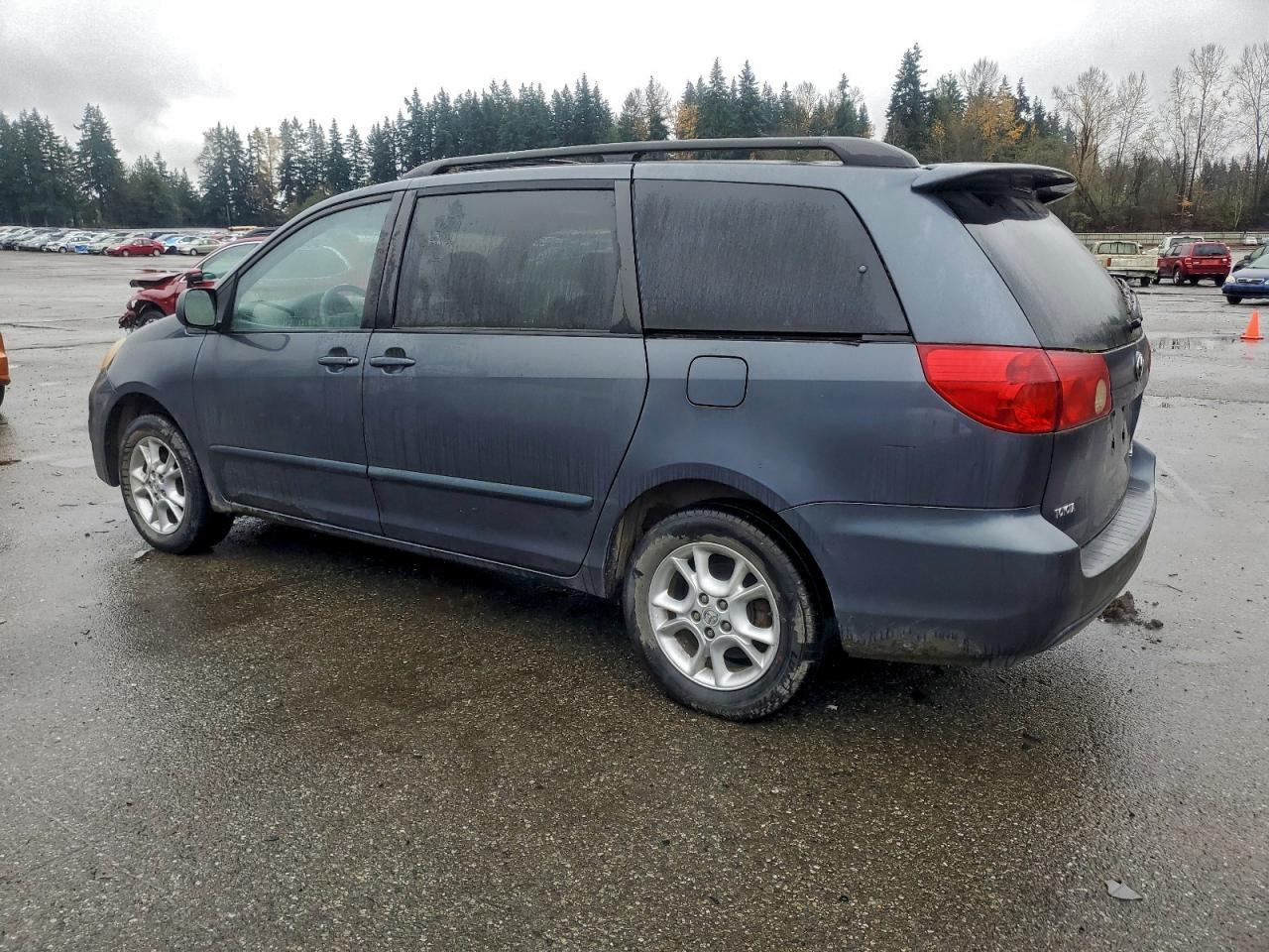 2006 TOYOTA SIENNA