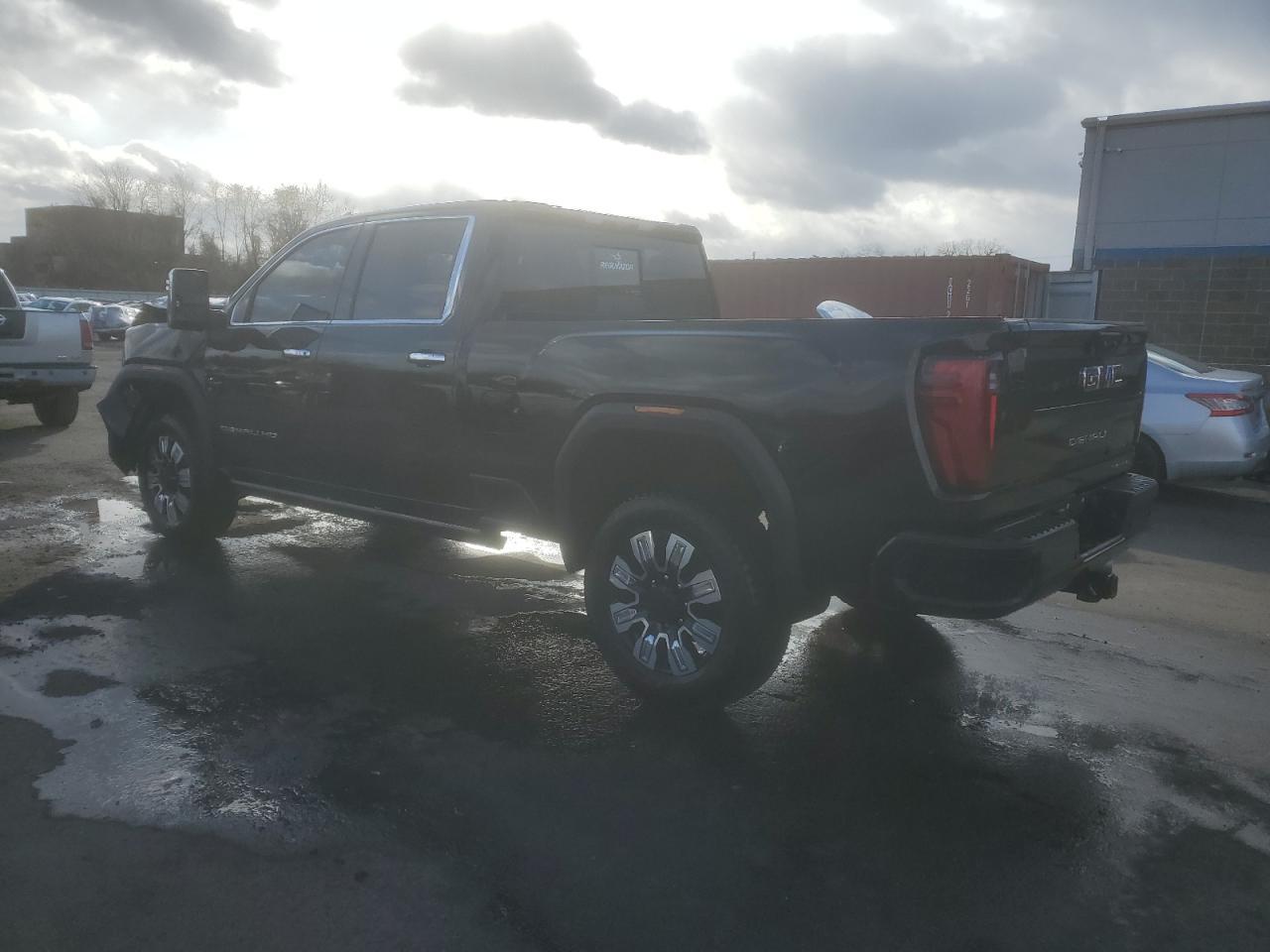 2024 GMC Sierra