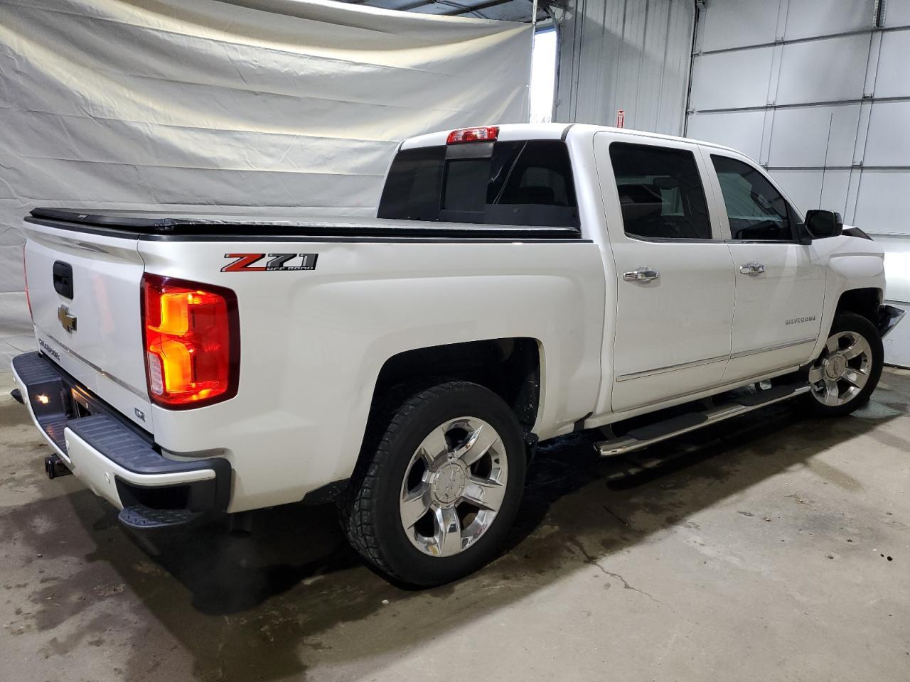 2018 CHEVROLET Silverado
