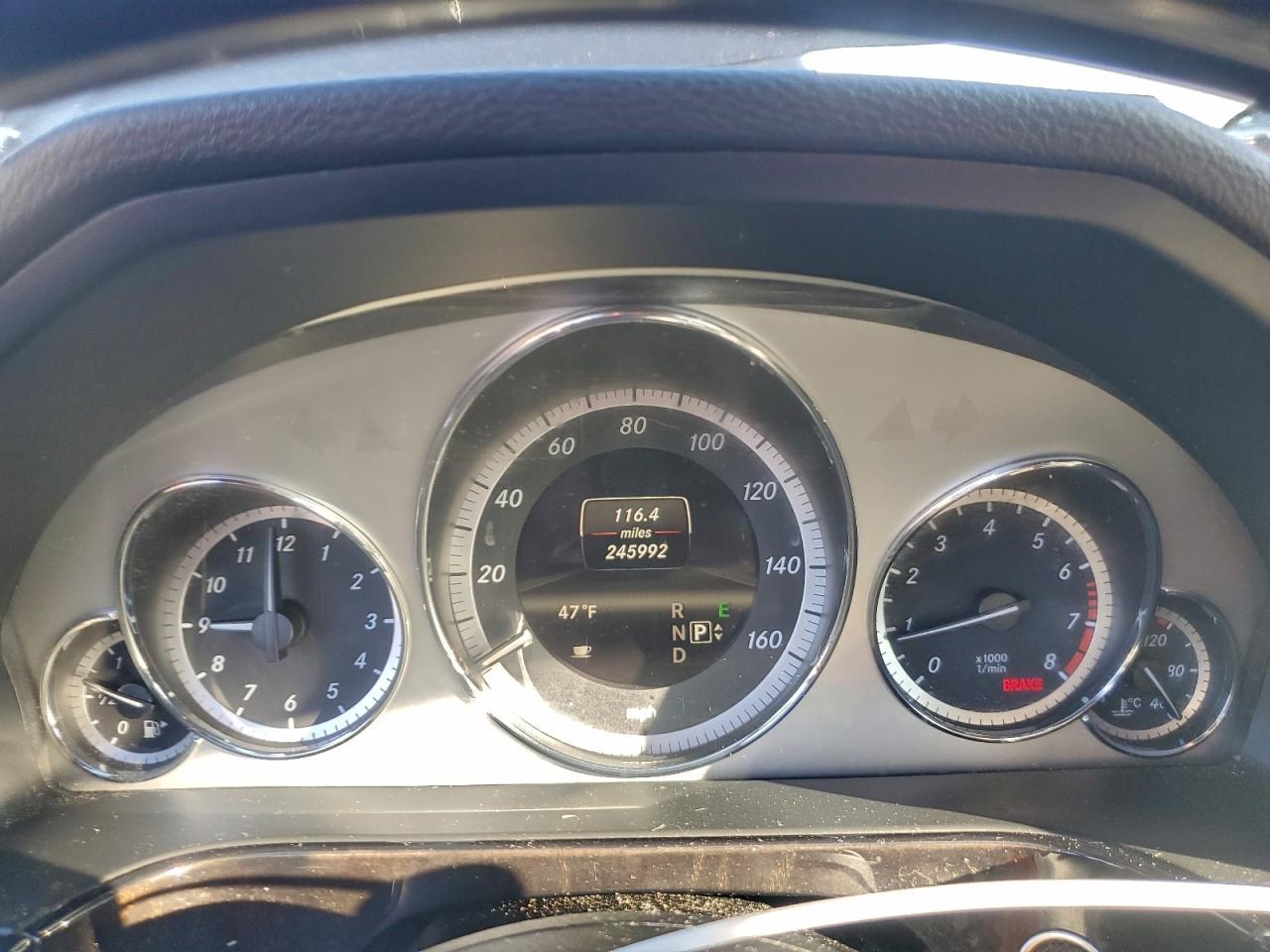 2013 MERCEDES-BENZ E-Class