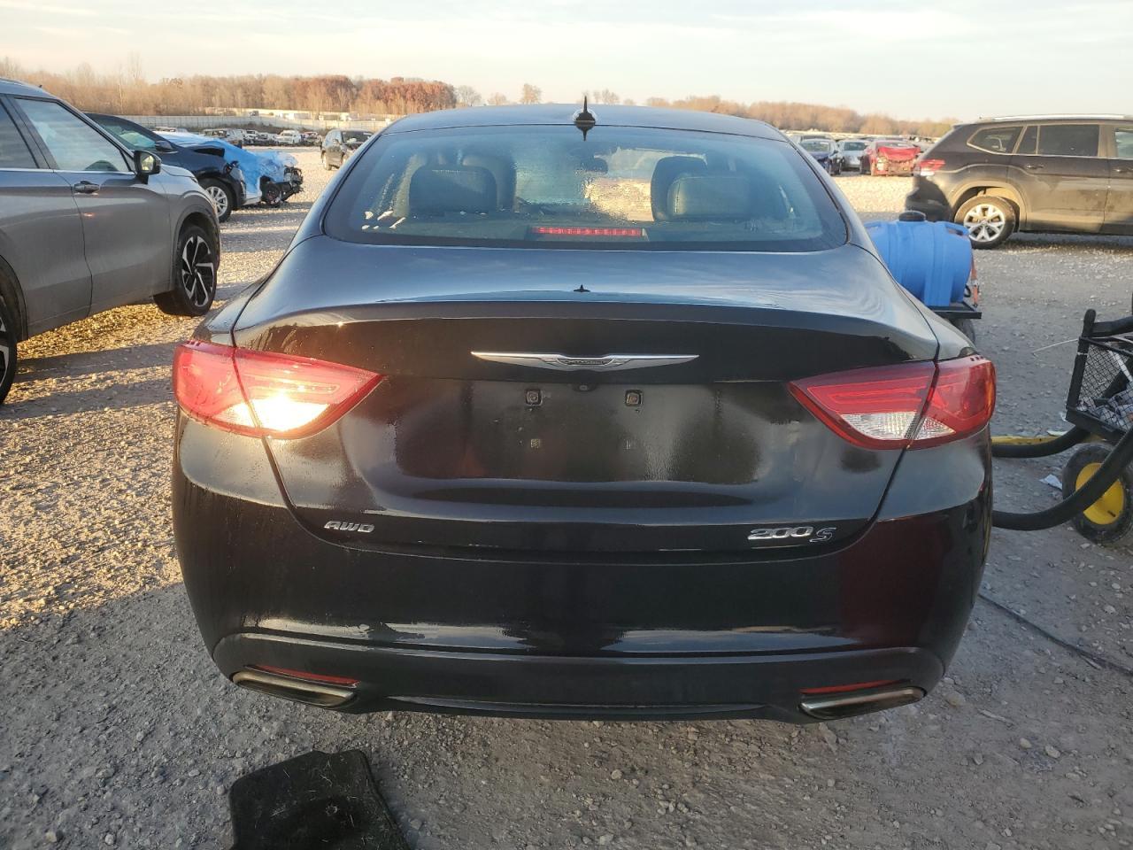 2015 CHRYSLER 200