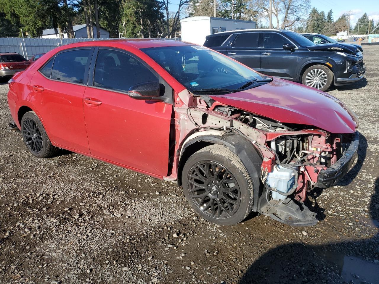2015 TOYOTA COROLLA