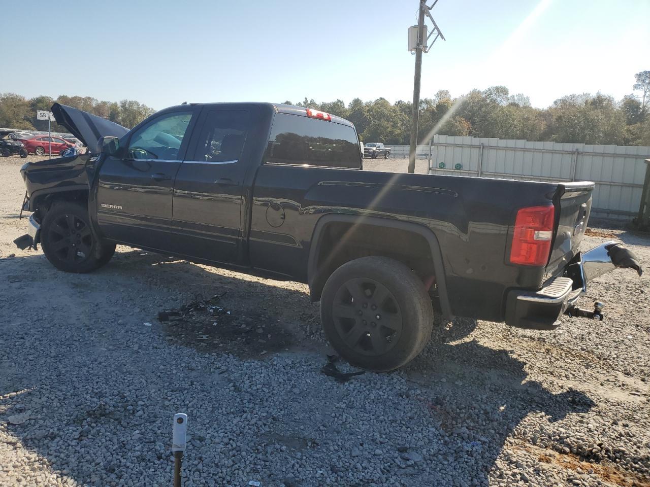 2015 GMC Sierra