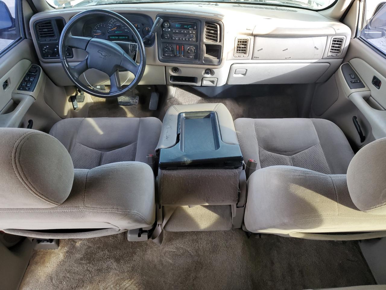 2003 CHEVROLET Tahoe