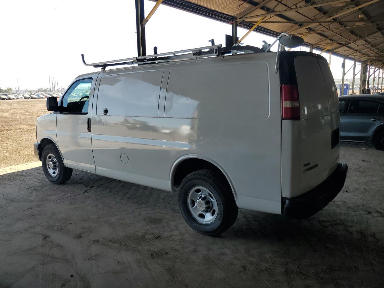 2010 CHEVROLET EXPRESS 2500